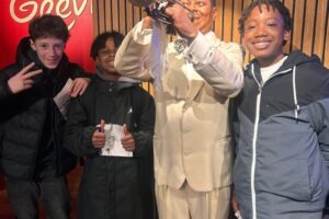 f1642fb6-0ecf-4a80-a3d2-94ee3b77d2a6